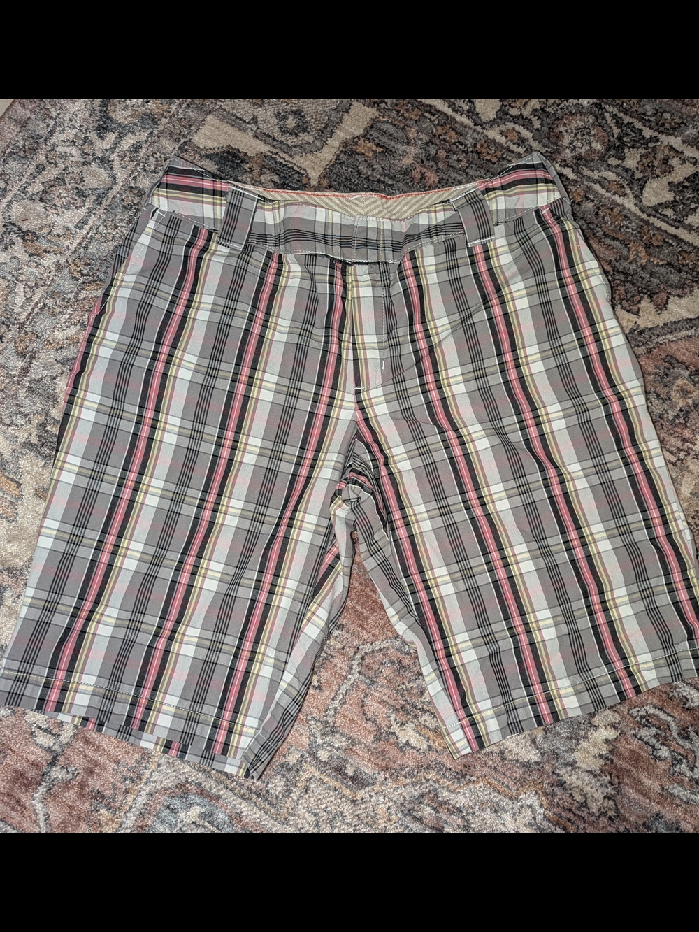 Y2K Vintage Dickies Women's Gray & Pink Shorts